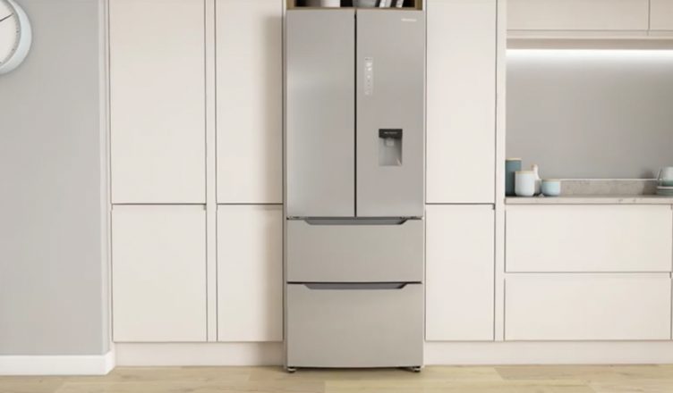 Review Hisense Rf528n4wc1 American Style Fridge Freezer Latest News And Reviews Hughes Blog